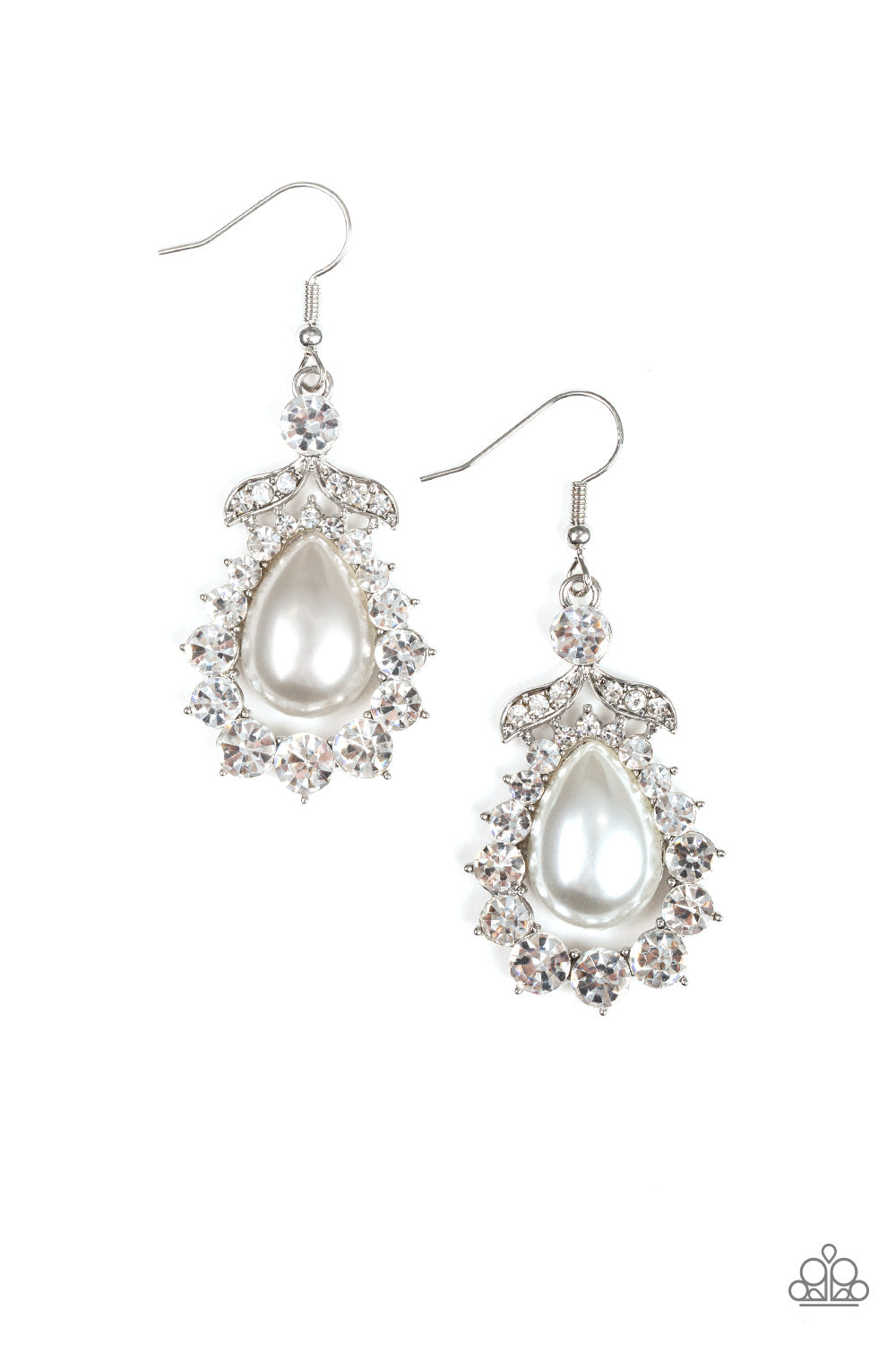 pittmanbling-and-jewelry-inc-presentsaward-winning-shimmer-white-earrings-paparazzi-accessories