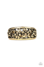 Load image into Gallery viewer, pittmanbling-and-jewelry-inc-presentsbreezy-blossoms-brass-ring-paparazzi-accessories
