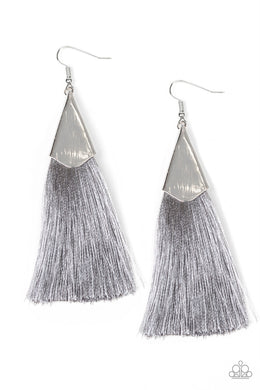 pittmanbling-and-jewelry-inc-presentsin-full-plume-silver-earrings-paparazzi-accessories