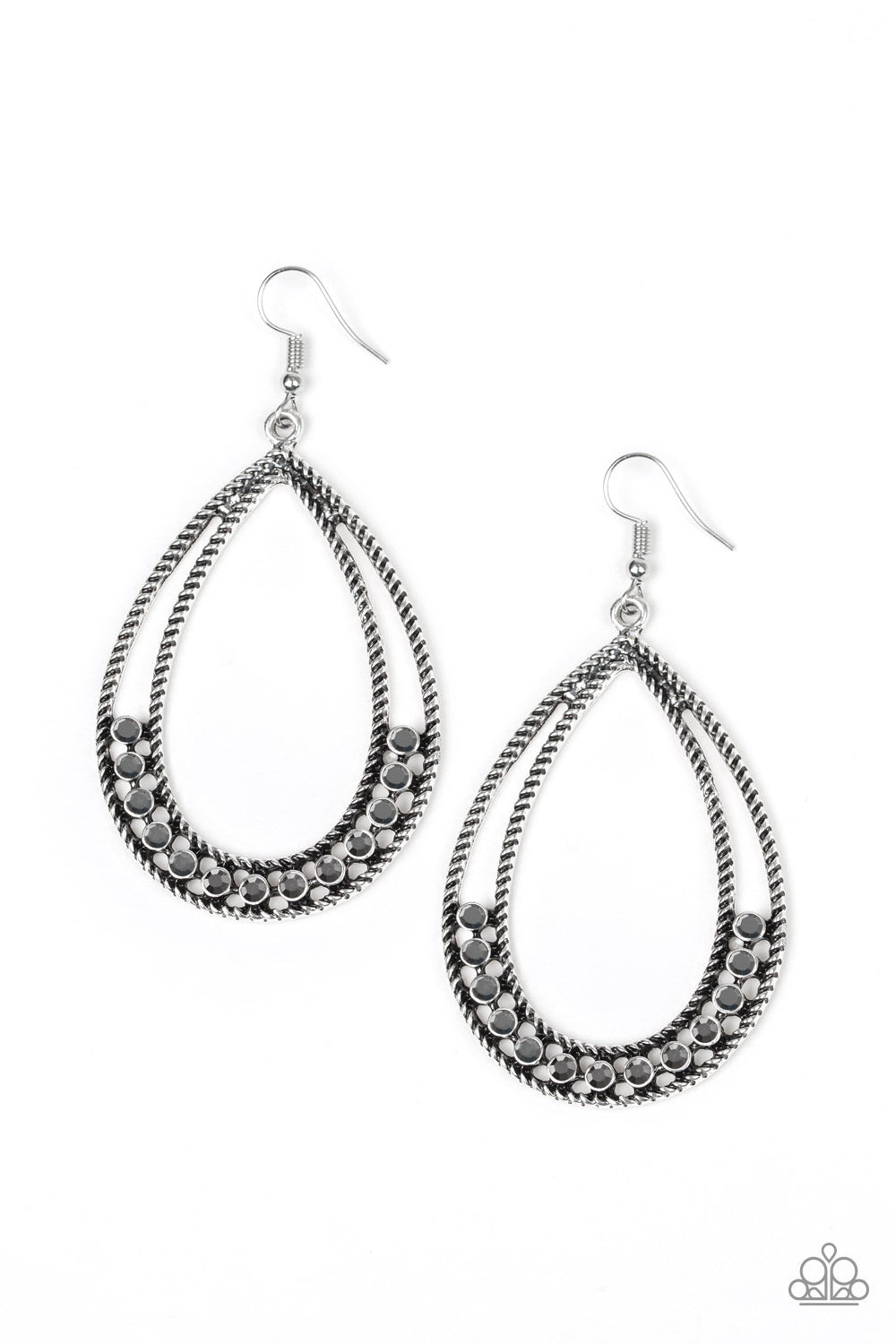 pittmanbling-and-jewelry-inc-presentsglitz-fit-silver-earrings-paparazzi-accessories