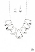 Load image into Gallery viewer, pittmanbling-and-jewelry-inc-presentsteardrop-envy-silver-necklace-paparazzi-accessories
