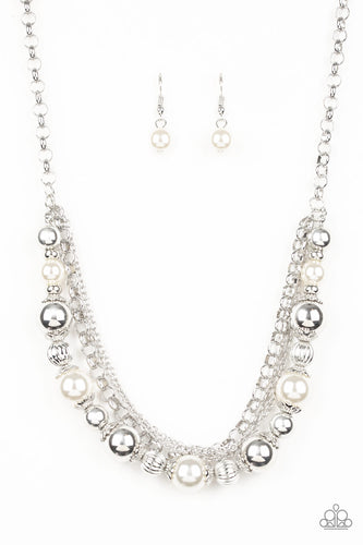 pittmanbling-and-jewelry-inc-presents5th-avenue-romance-white-necklace-paparazzi-accessories