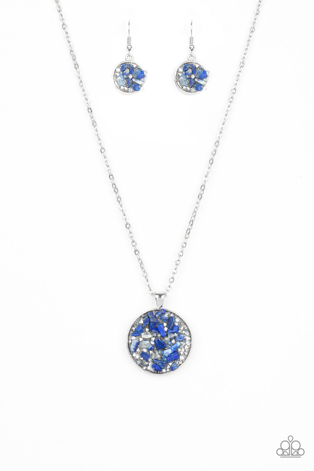 pittmanbling-and-jewelry-inc-presentsglam-crush-monday-blue-necklace-paparazzi-accessories